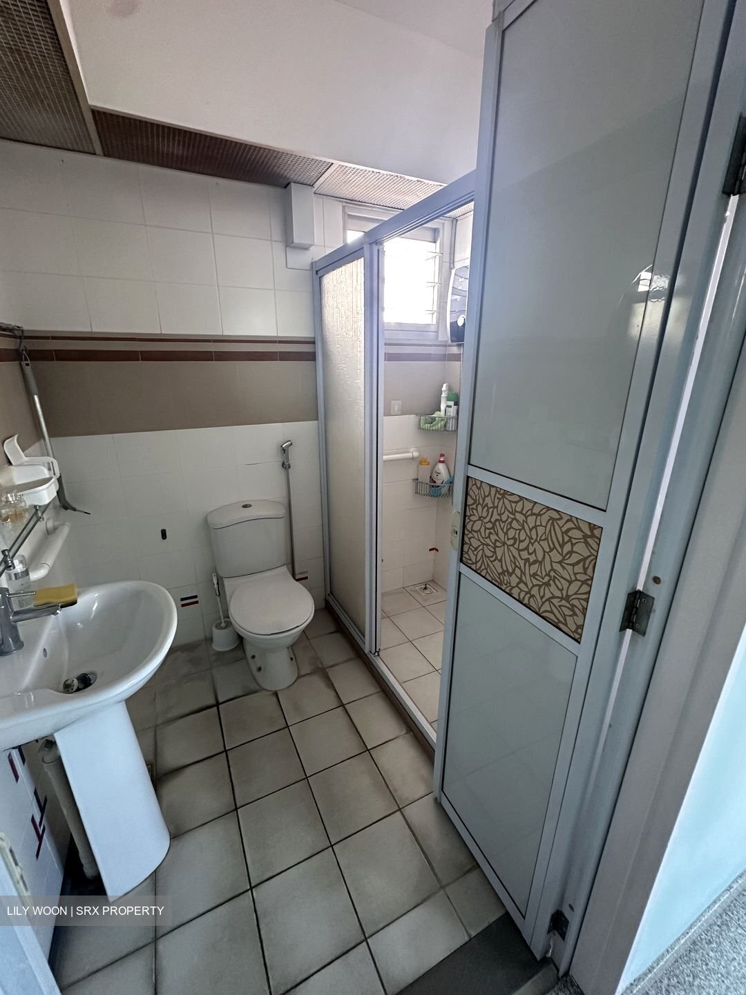 Commonwealth Drive (Queenstown),  #446619331